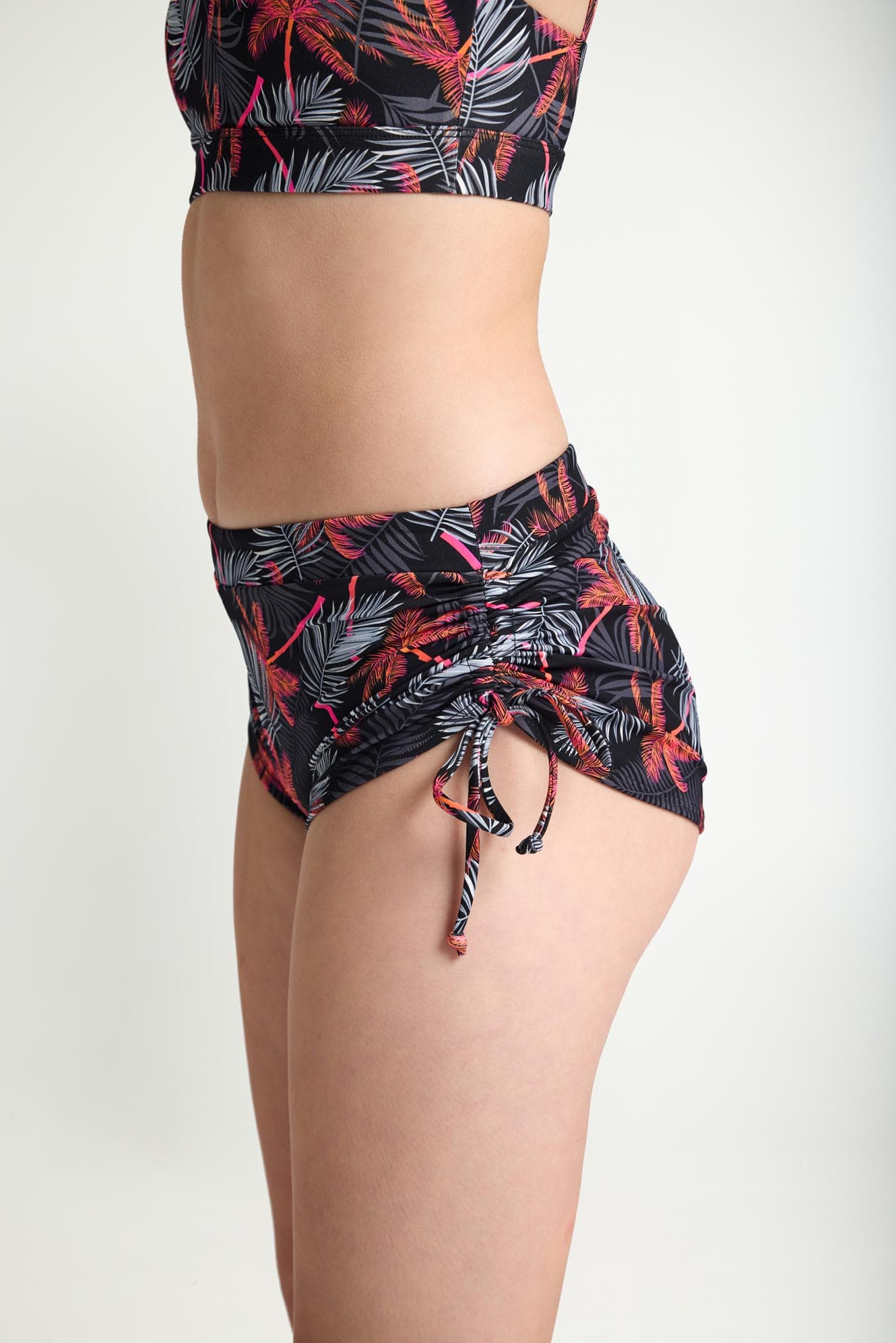 Dívčí menstruační plavky Modibodi Teen High Short Jungle Palm Black spodní díl (MODI4377) 10-12 let - náhled 5
