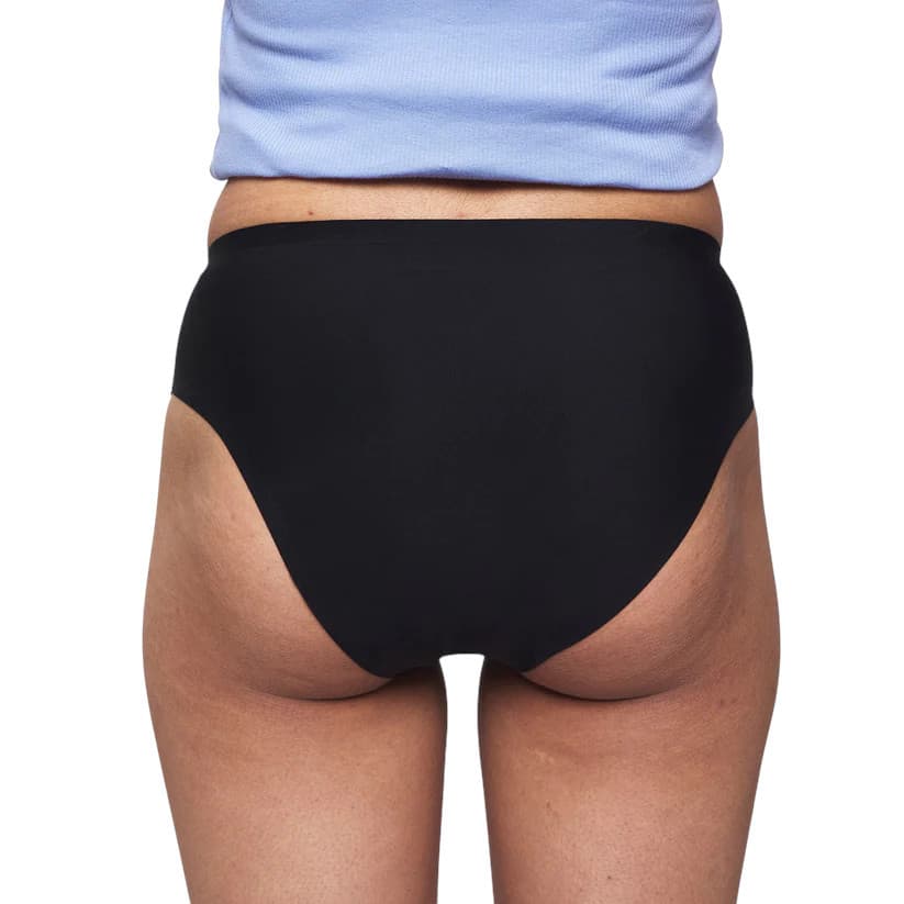 Dívčí menstruační kalhotky Wuka Stretch Seamless Heavy Flow bezešvé černé (WSSHFB) 12–16 let - náhled 3